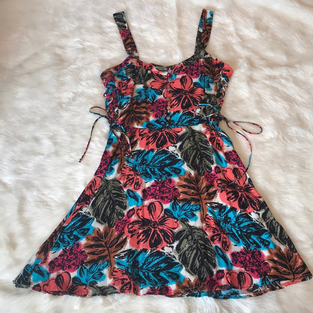 Forever 21 floral Hawaii hibiscus 🌺 dress M - Picture 2 of 5